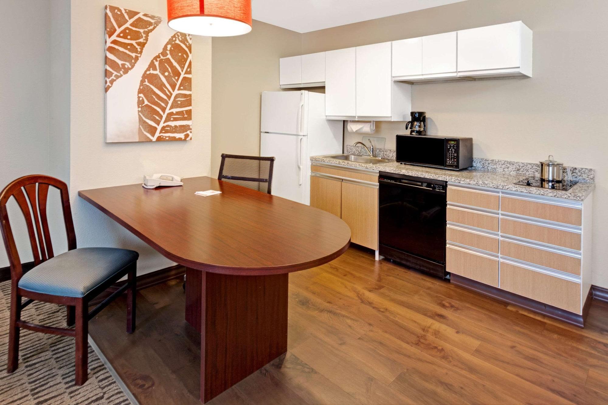 Mainstay Suites Chicago Schaumburg Buitenkant foto