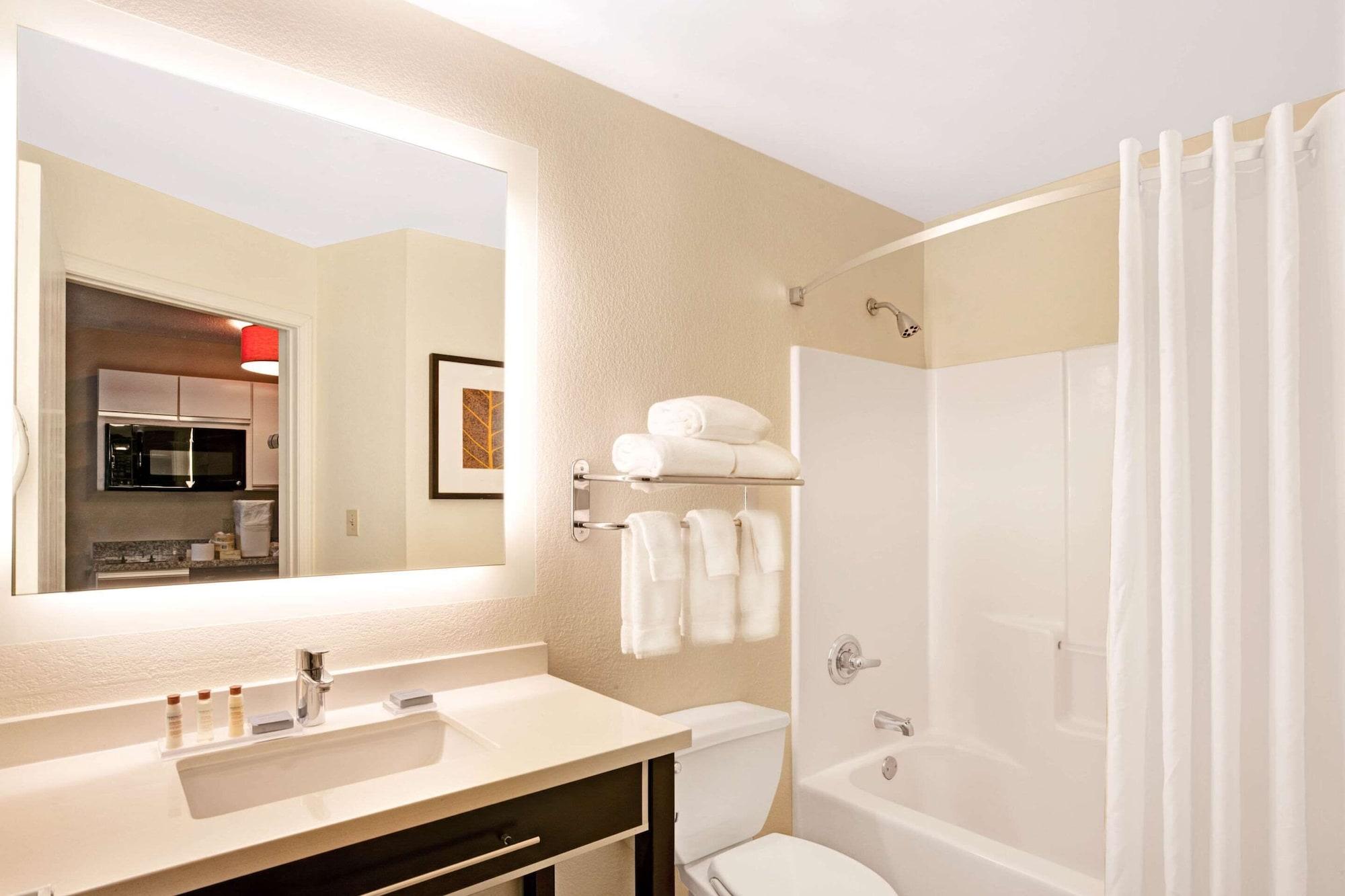 Mainstay Suites Chicago Schaumburg Buitenkant foto
